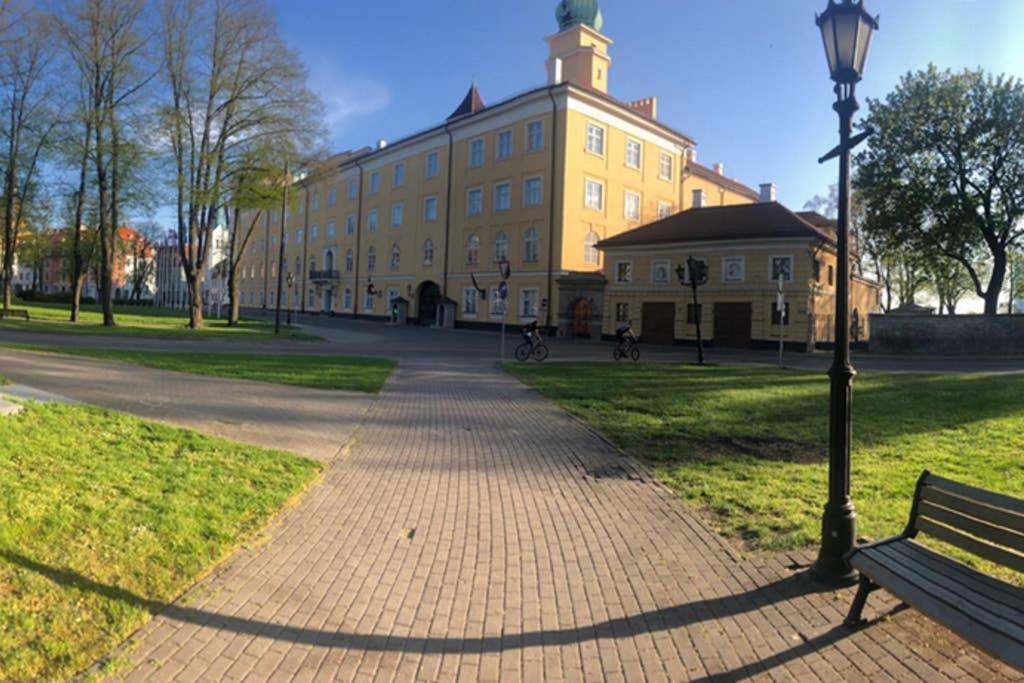 New Comfortable Apartment Nearby Promenade In 5 Minutes From Old Town Of Riga. Exterior photo